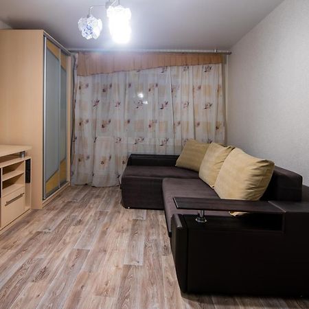 Apartment Street Trostyanetskaya Kiev Ngoại thất bức ảnh