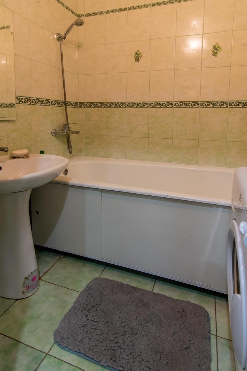 Apartment Street Trostyanetskaya Kiev Ngoại thất bức ảnh